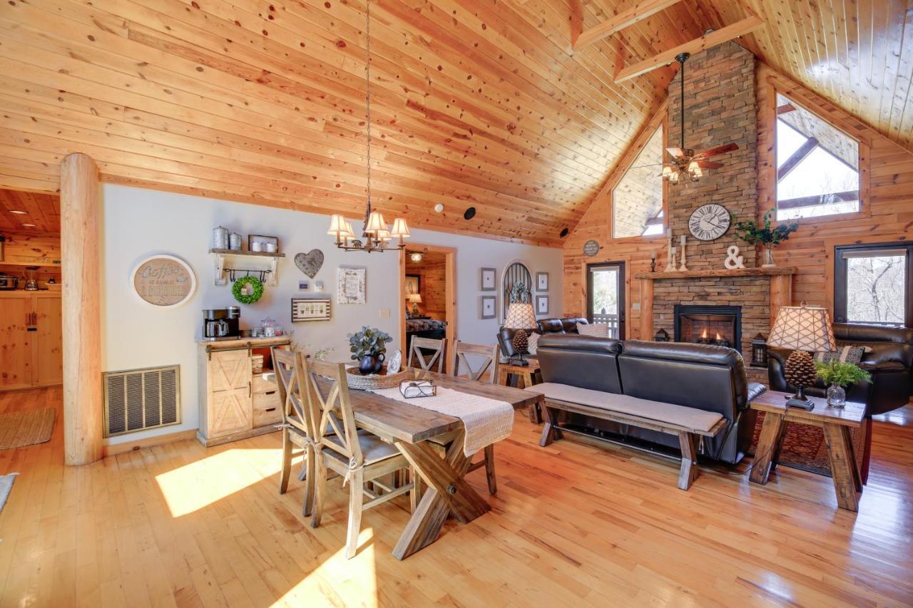 Sparta Cabin Stay With Gas Grill And Mountain Views! Exterior photo