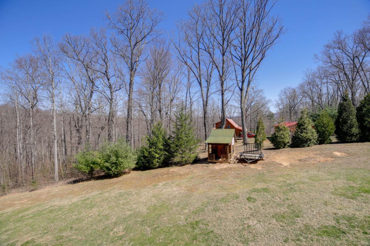 Sparta Cabin Stay With Gas Grill And Mountain Views! Exterior photo