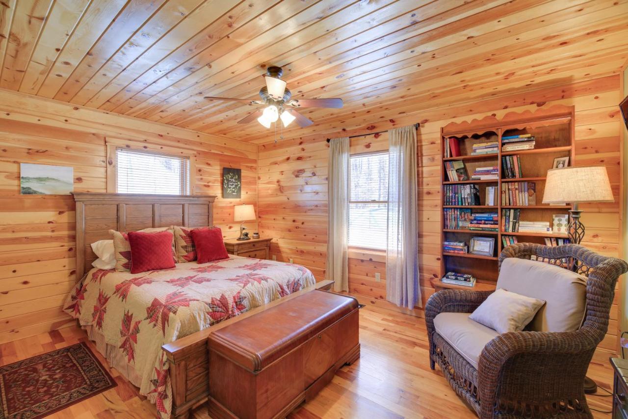 Sparta Cabin Stay With Gas Grill And Mountain Views! Exterior photo